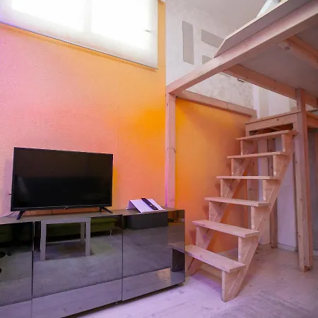 Orange And Blue Studio Downtown 5 Min From White Tower Appartamento