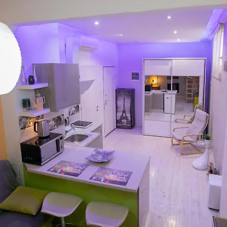 Orange And Blue Studio Downtown 5 Min From White Tower Apartment Thessaloniki
